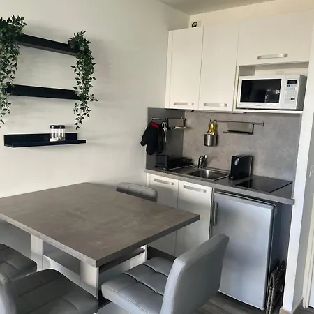 A Motte * ラ・グランド・モット